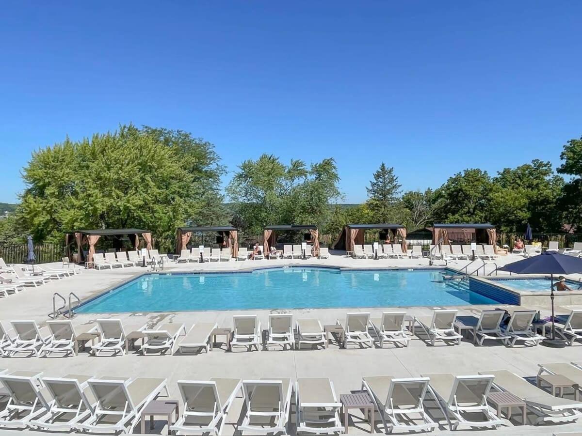 New Lake Como Condo With Lake Views Lake Geneva Εξωτερικό φωτογραφία