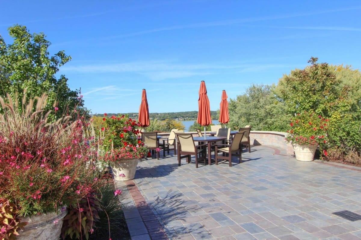 New Lake Como Condo With Lake Views Lake Geneva Εξωτερικό φωτογραφία