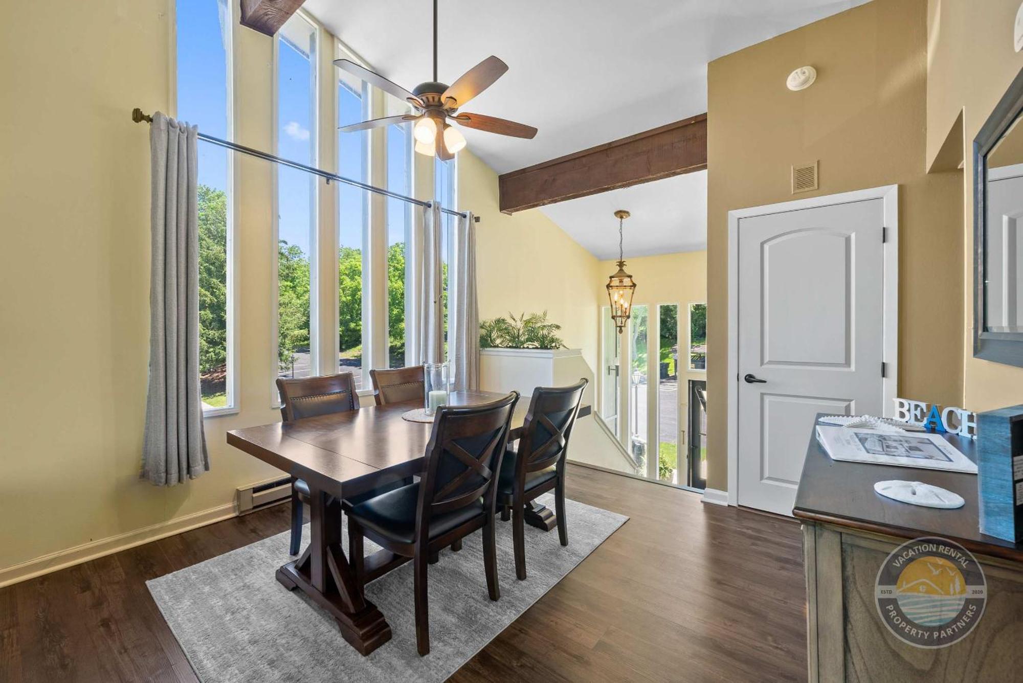 New Lake Como Condo With Lake Views Lake Geneva Εξωτερικό φωτογραφία